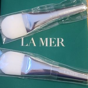 La Mer Facial Brush Foundation Brush